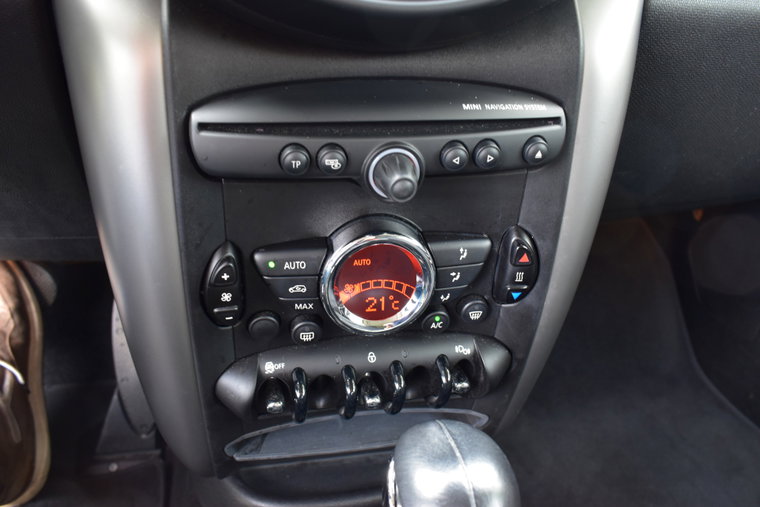 Vehicle Image 34