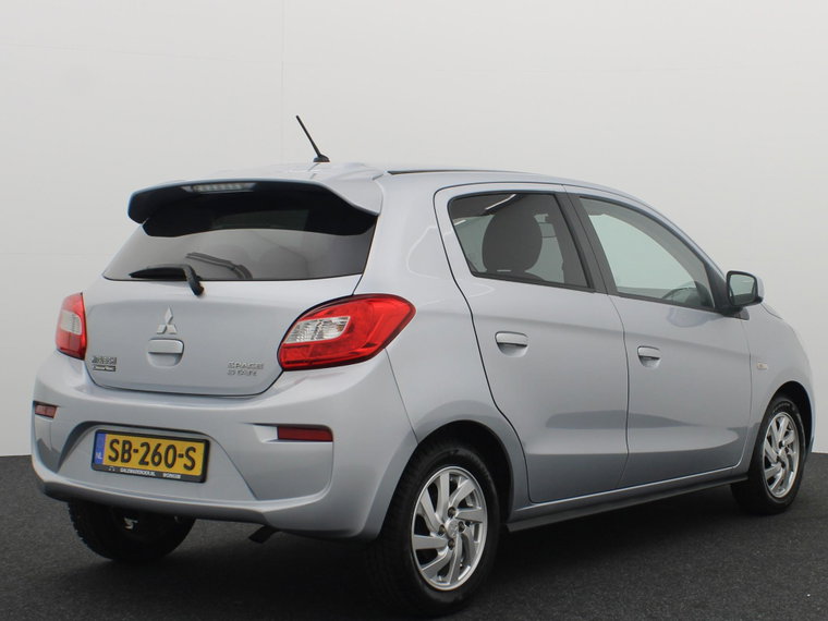 Vehicle Image 14