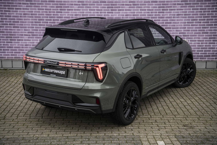 Vehicle Image 24