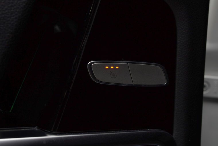Vehicle Image 34