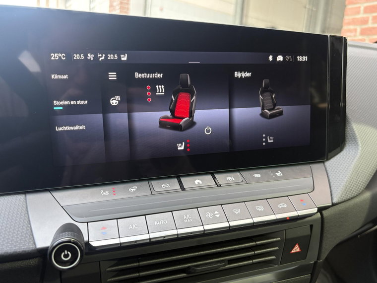 Vehicle Image 39