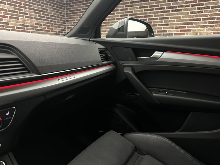 Vehicle Image 35
