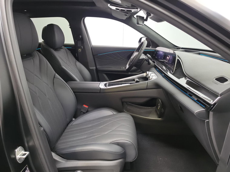 Vehicle Image 47