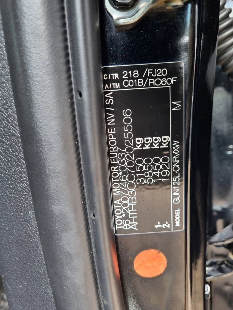 Vehicle Image 8