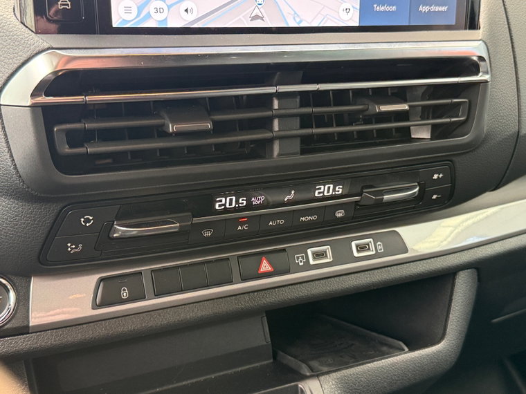 Vehicle Image 39