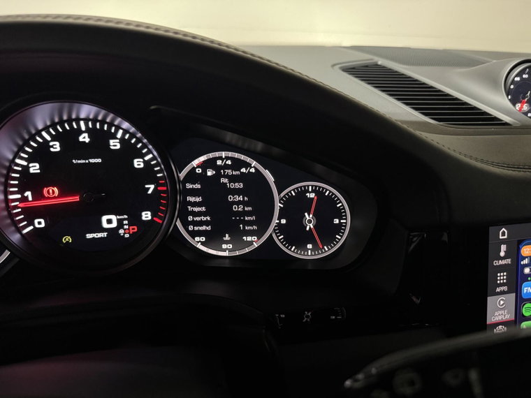 Vehicle Image 45