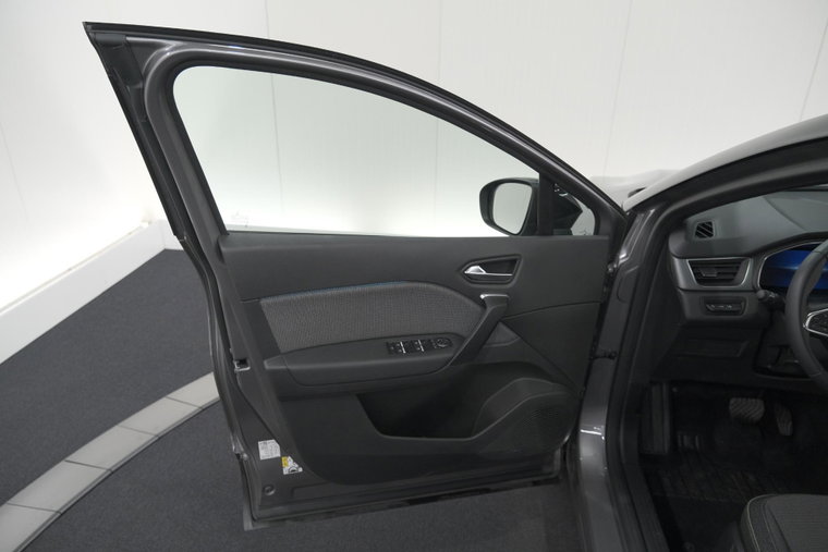 Vehicle Image 60