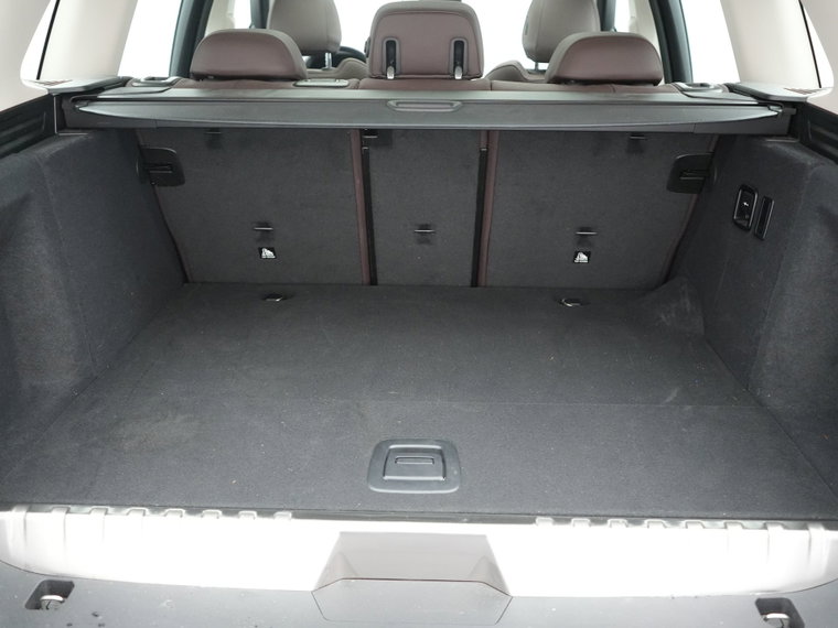 Vehicle Image 37