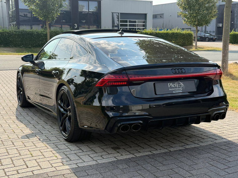 Vehicle Image 22