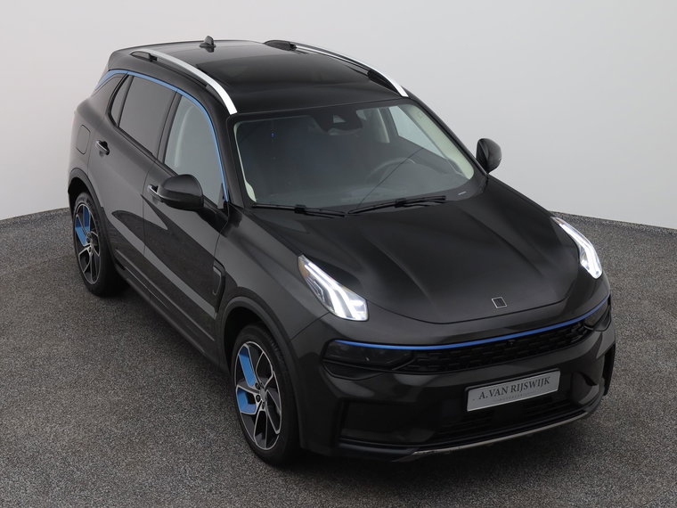 Vehicle Image 24