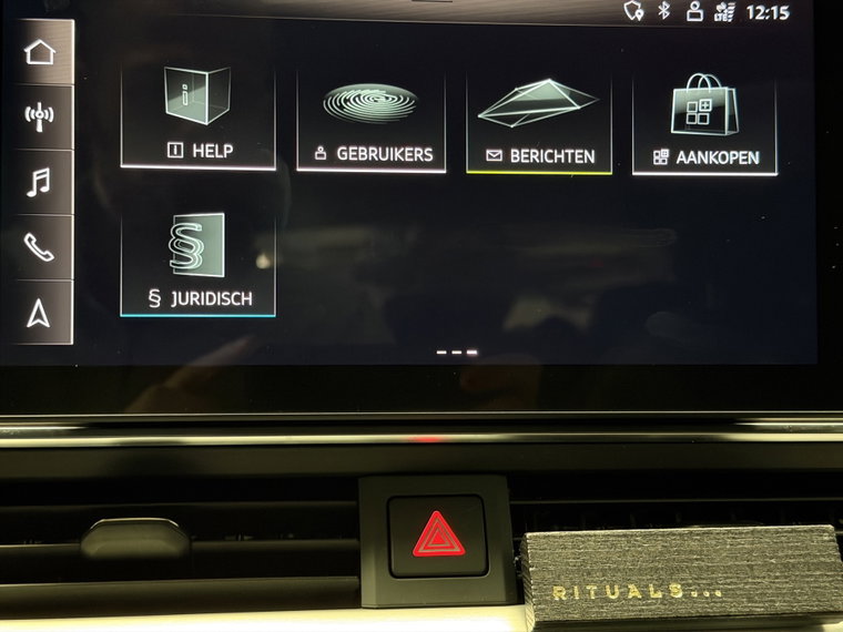 Vehicle Image 30