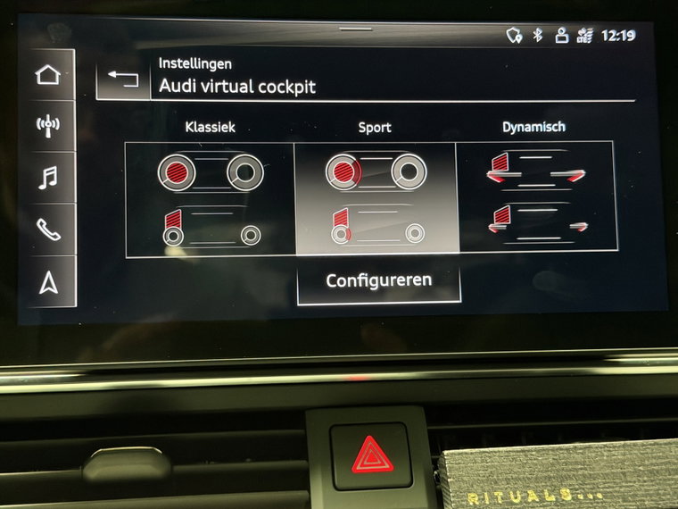 Vehicle Image 38