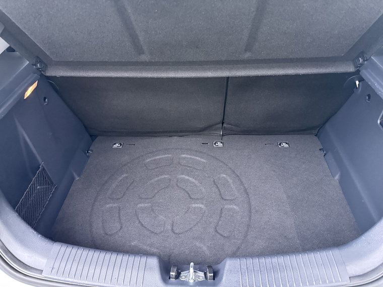 Vehicle Image 37