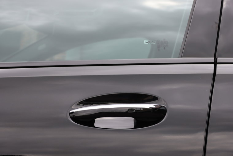 Vehicle Image 23