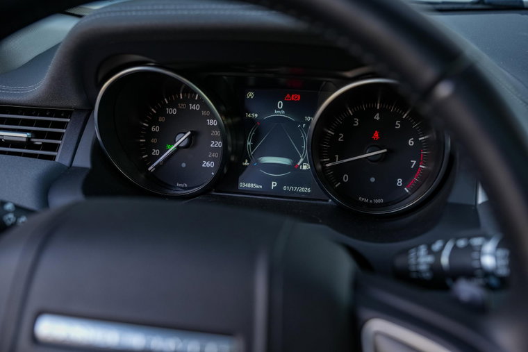 Vehicle Image 19
