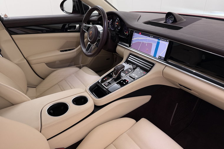 Vehicle Image 15