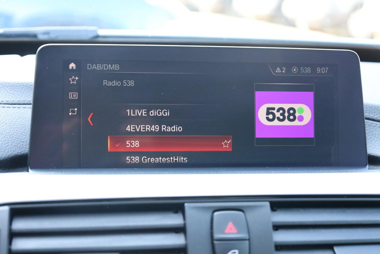 Vehicle Image 23