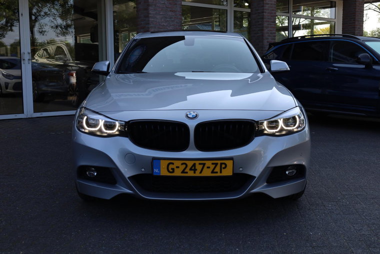 Vehicle Image 37