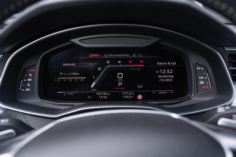 Vehicle Image 40