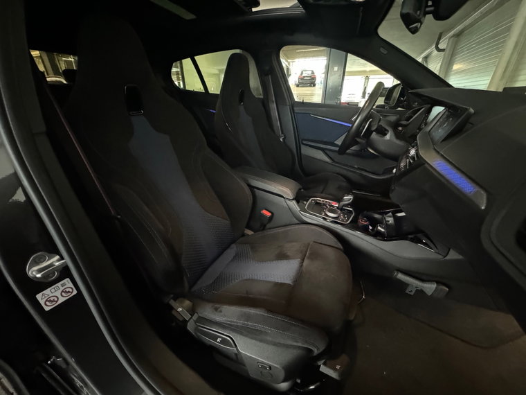 Vehicle Image 41