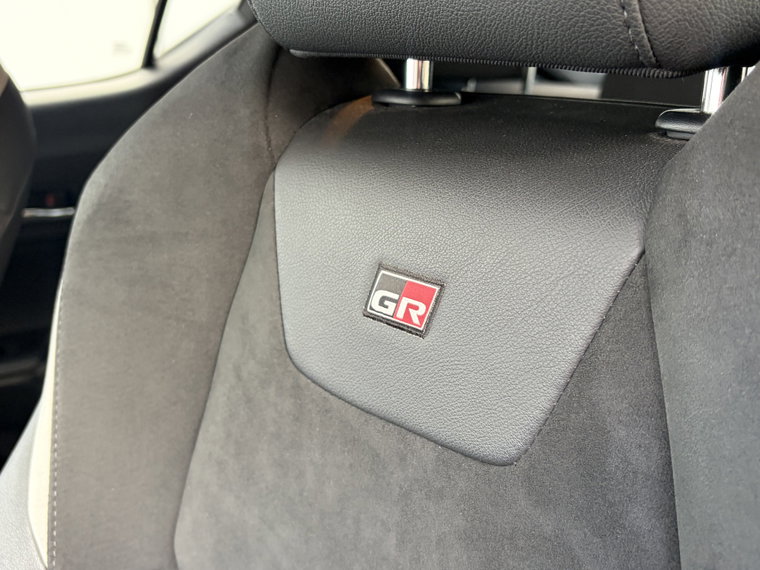 Vehicle Image 48