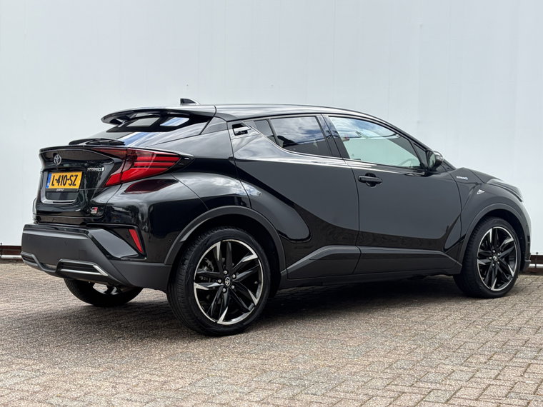 Vehicle Image 52