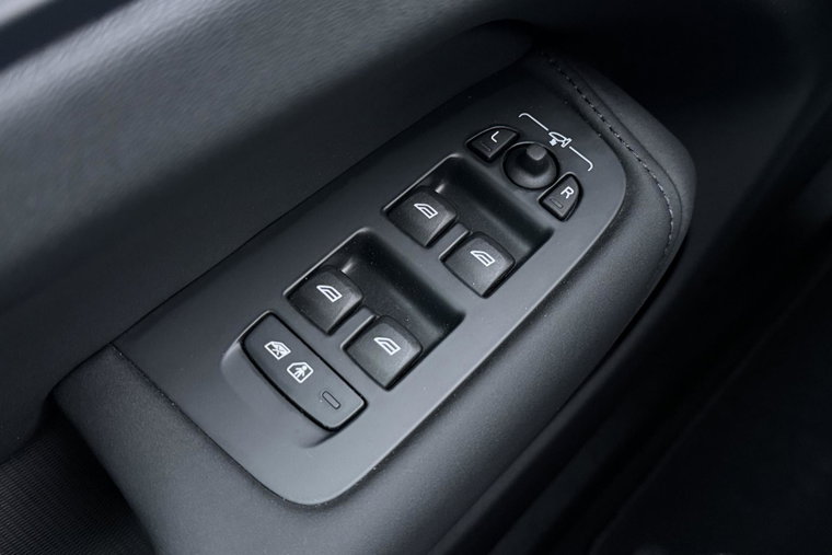 Vehicle Image 47
