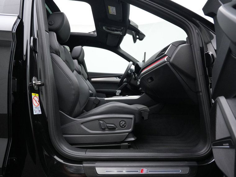 Vehicle Image 39