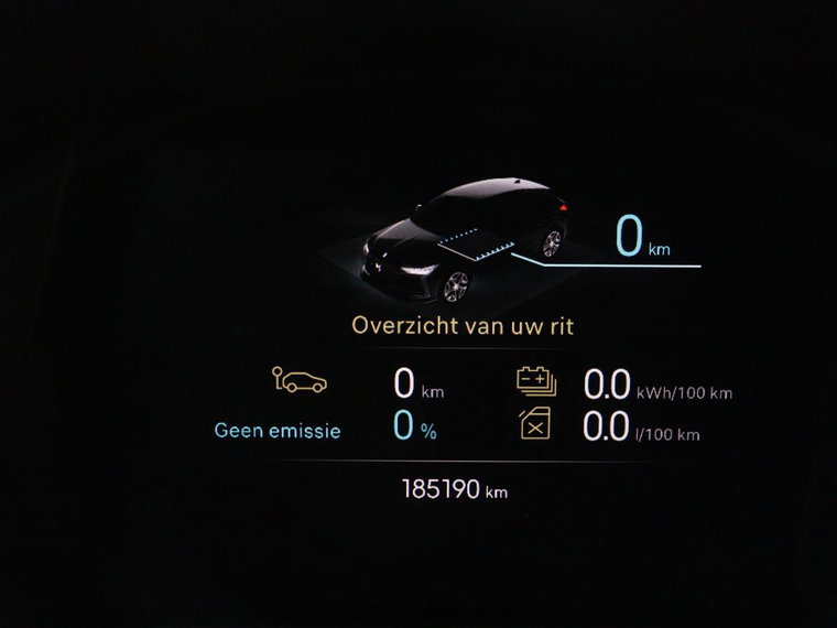Vehicle Image 33