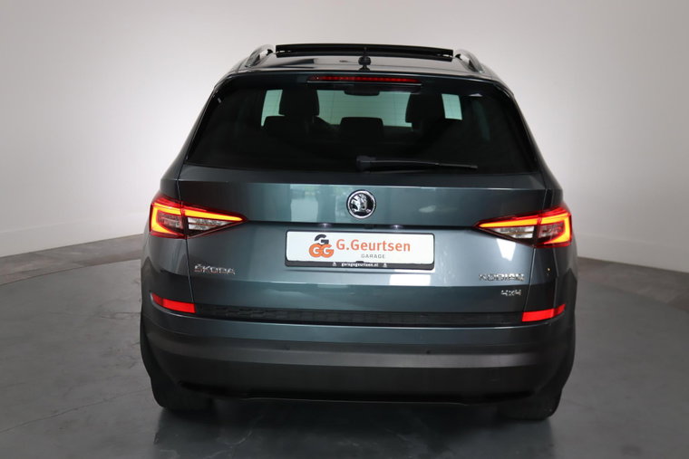 Vehicle Image 18
