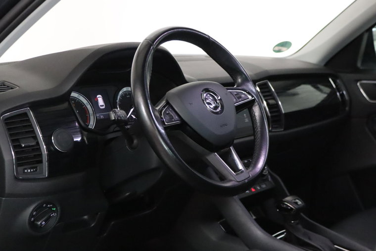 Vehicle Image 23