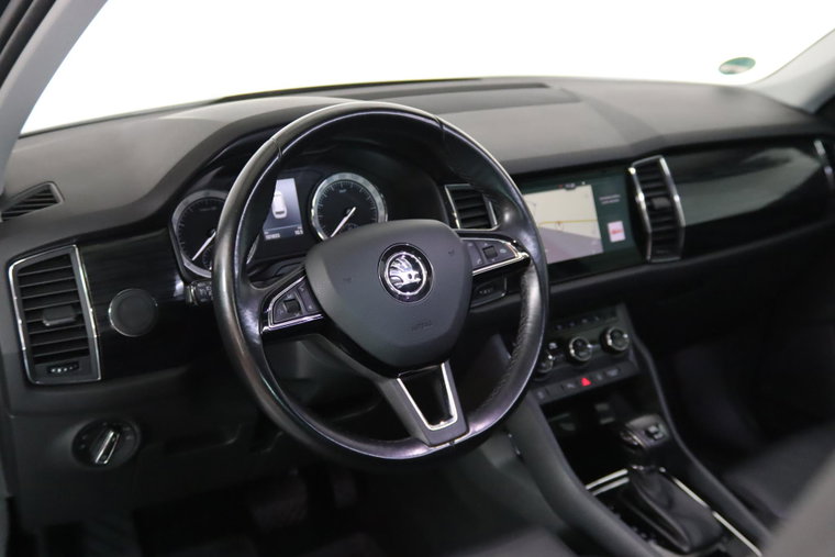 Vehicle Image 33