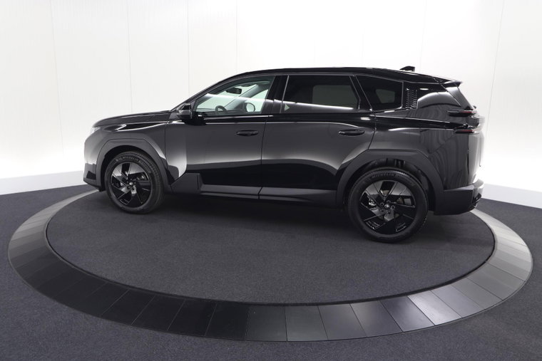 Vehicle Image 33