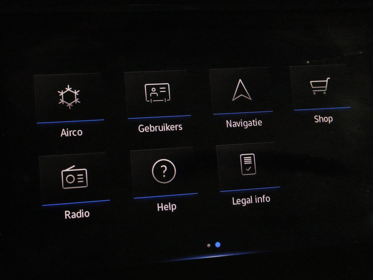 Vehicle Image 32
