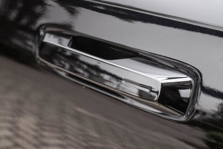 Vehicle Image 32