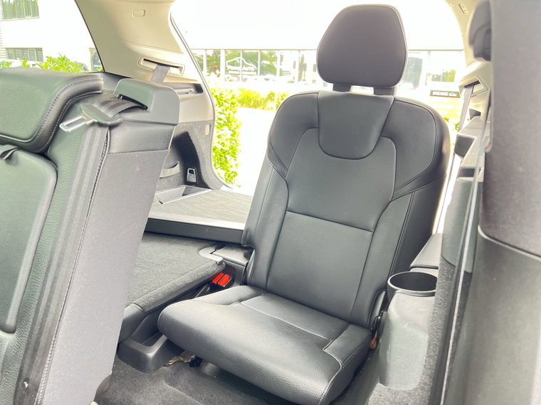 Vehicle Image 27