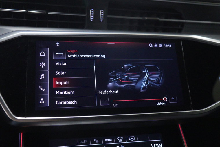 Vehicle Image 32