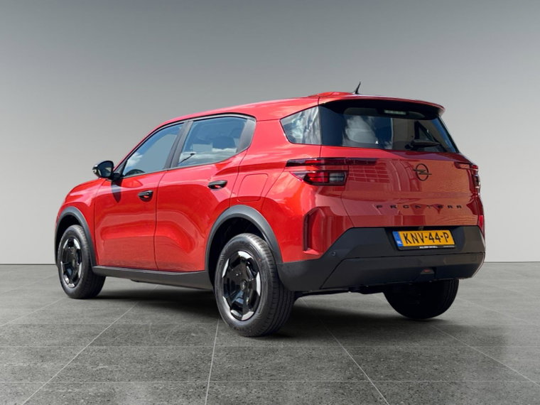 Vehicle Image 8