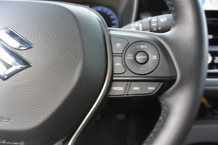 Vehicle Image 24