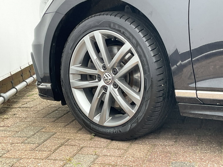 Vehicle Image 39