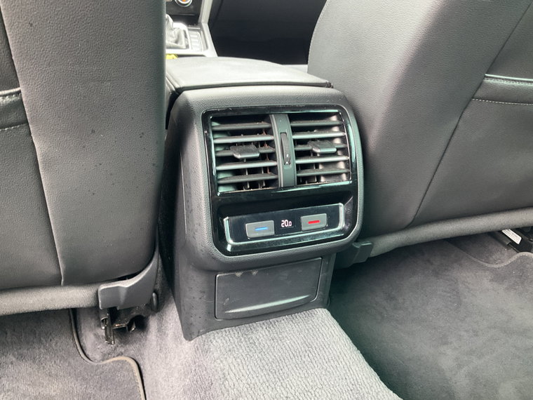 Vehicle Image 41