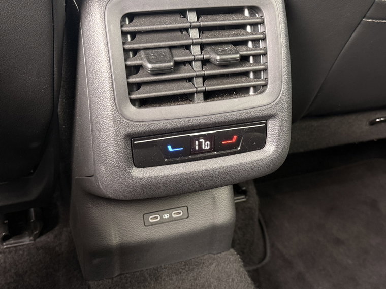 Vehicle Image 51