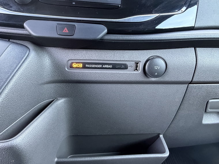Vehicle Image 39
