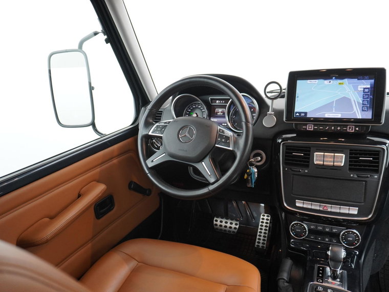 Vehicle Image 23