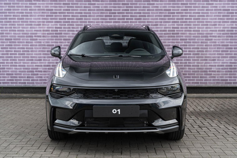 Vehicle Image 9