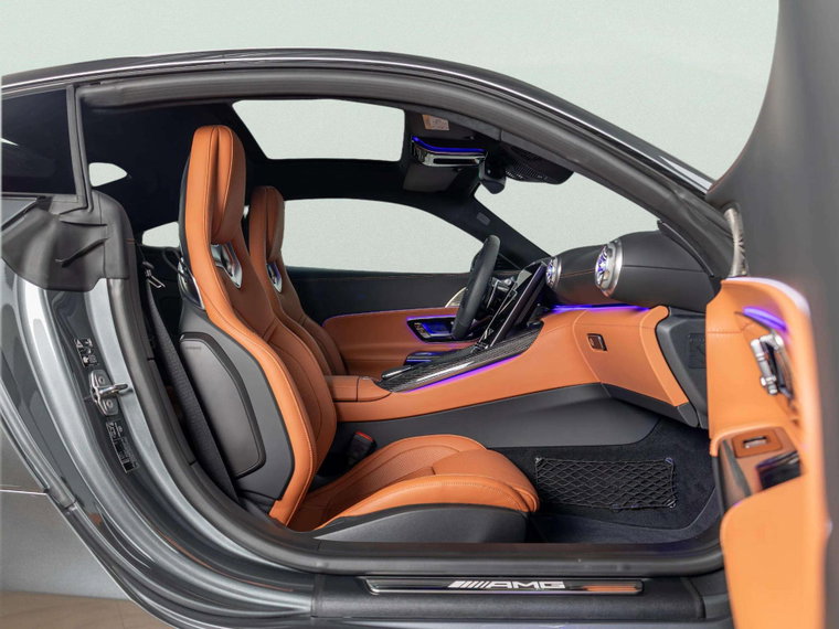 Vehicle Image 38