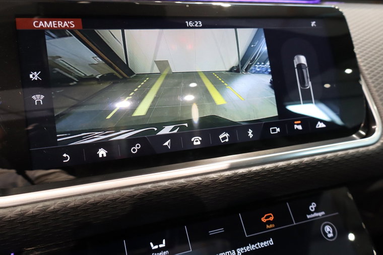 Vehicle Image 30