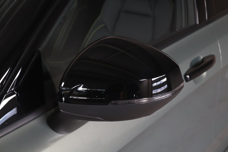 Vehicle Image 37
