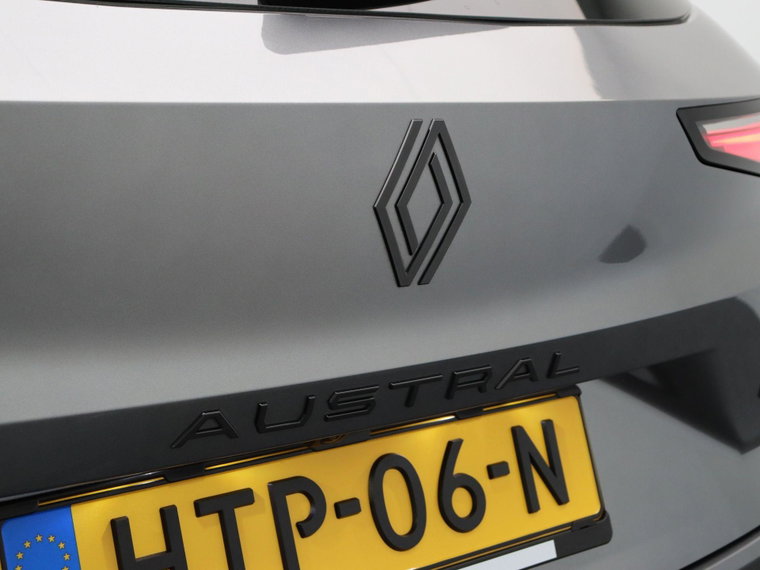 Vehicle Image 45