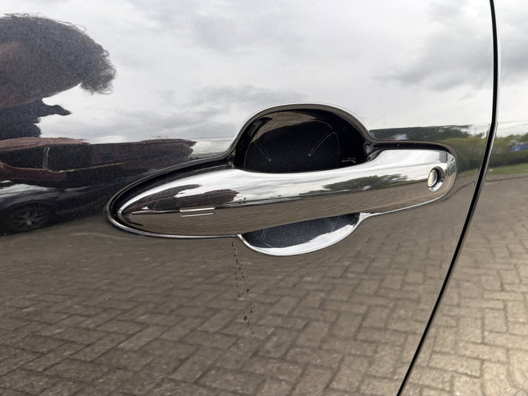 Vehicle Image 37